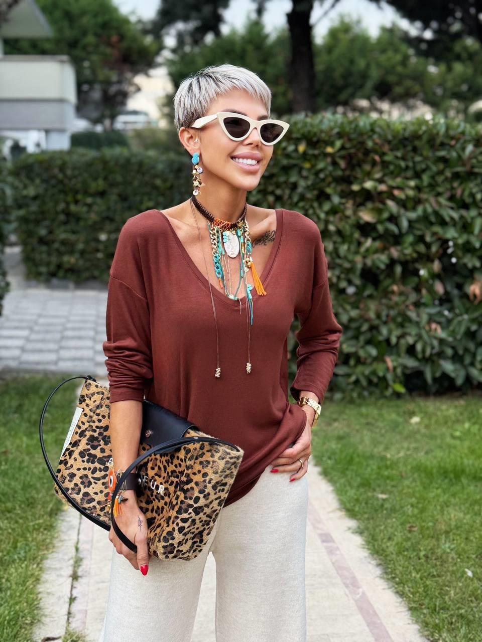 ACI KAHVE S.STUDIO ÖN ARKA V YAKA PREMIUM BLUZ