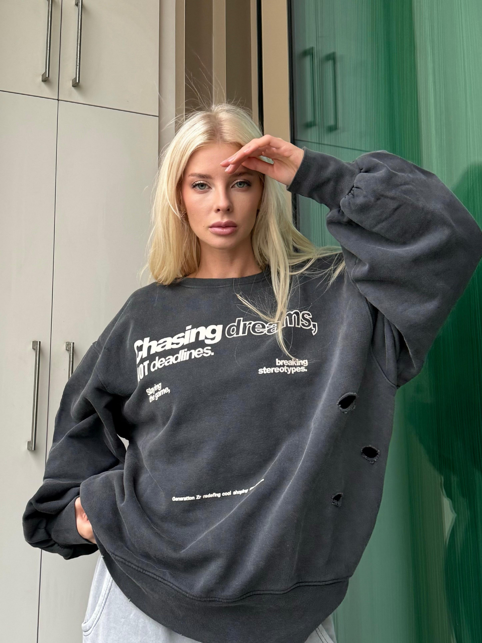 ANTRASİT CHASING DREAMS YAZILI SWEATSHIRT