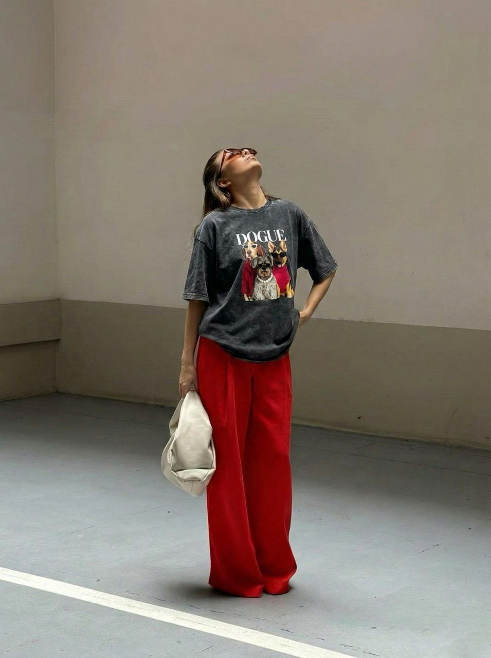 ANTRASİT DOGUE BASKILI TSHIRT