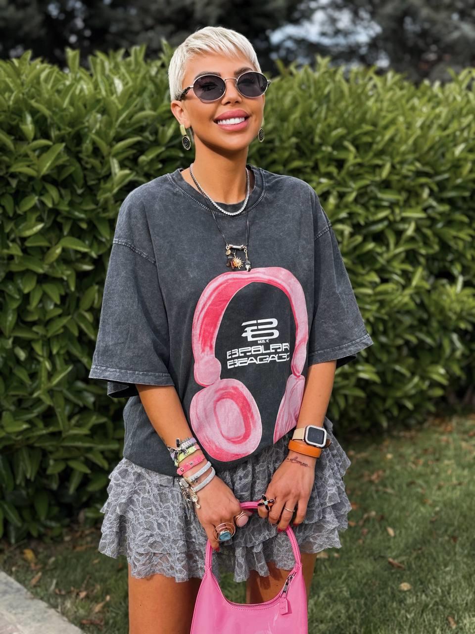 ANTRASİT KULAKLIK BASKILI OVERSIZE TSHIRT