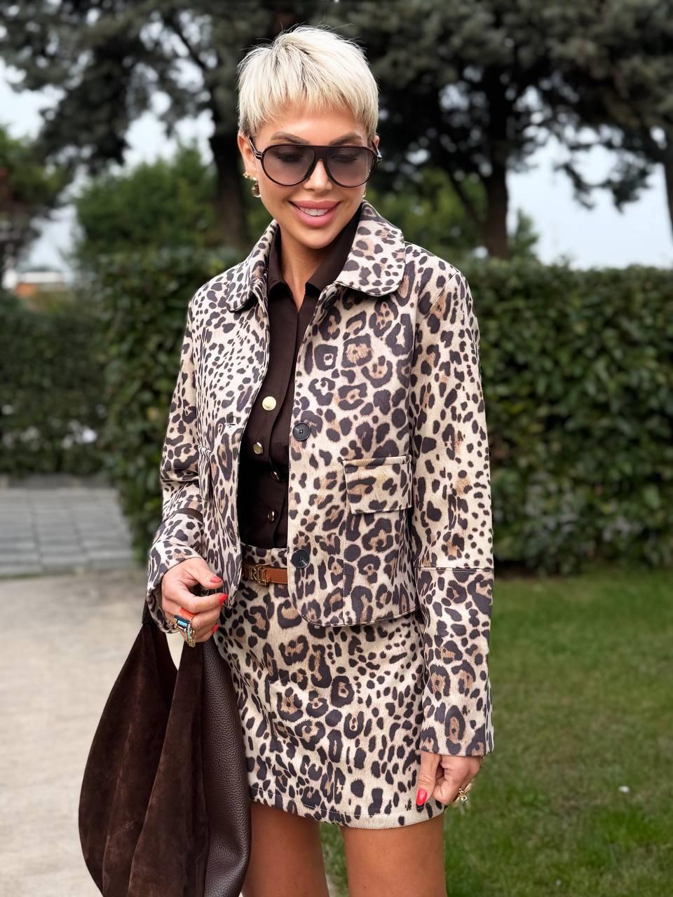 BEJ LEOPAR DESENLİ SÜET CEKET