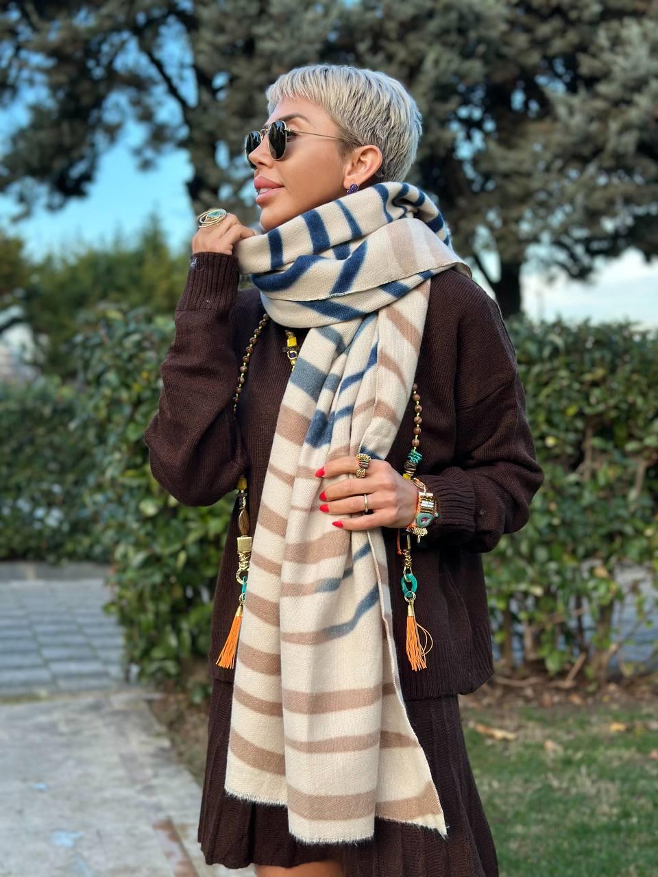BEJ YÜNLÜ ZEBRA DESENLİ KALIN ŞAL