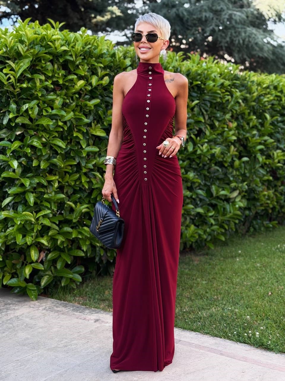 BORDO DÜĞME DETAYLI ELBİSE