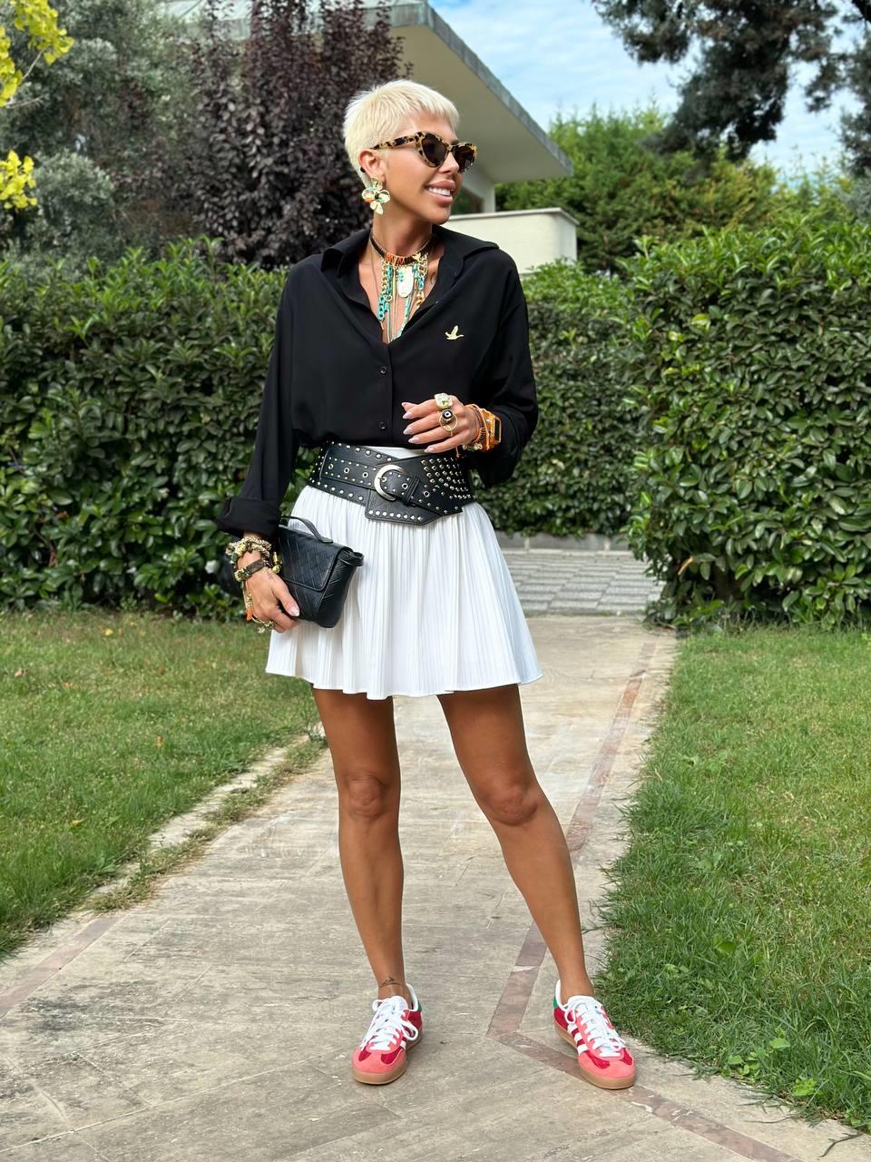 EKRU ŞORT ASTARLI SIK PİLİSELİ ETEK 