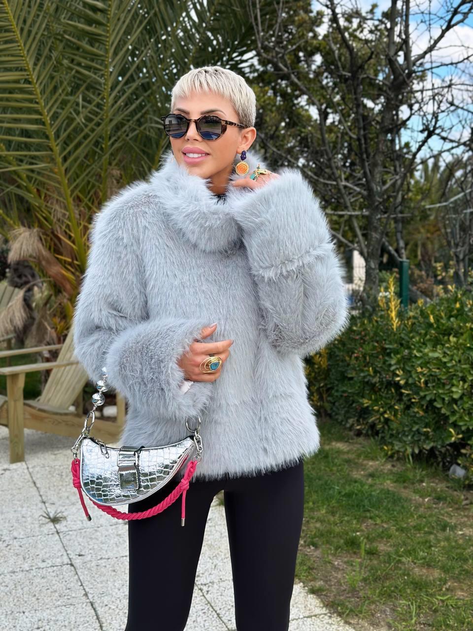 GRİ DİK YAKA KÜRK SWEATSHIRT