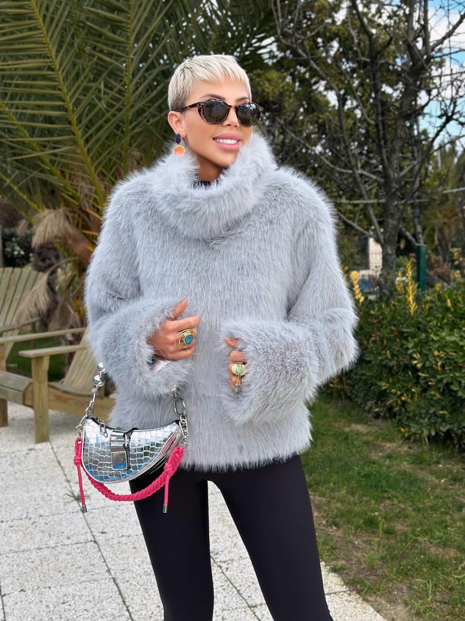 GRİ DİK YAKA KÜRK SWEATSHIRT