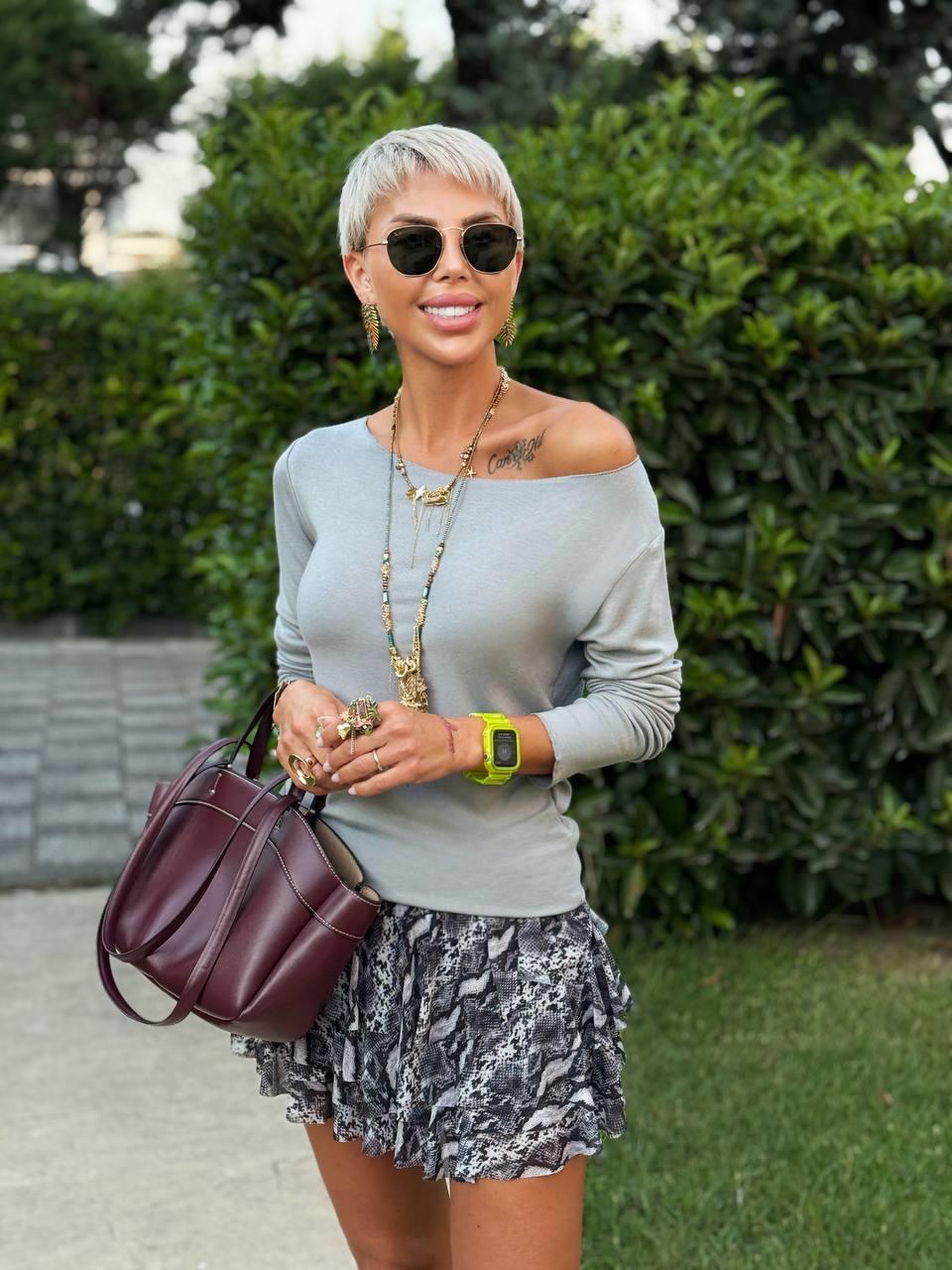 GRİ KAYIK YAKA PREMIUM BLUZ