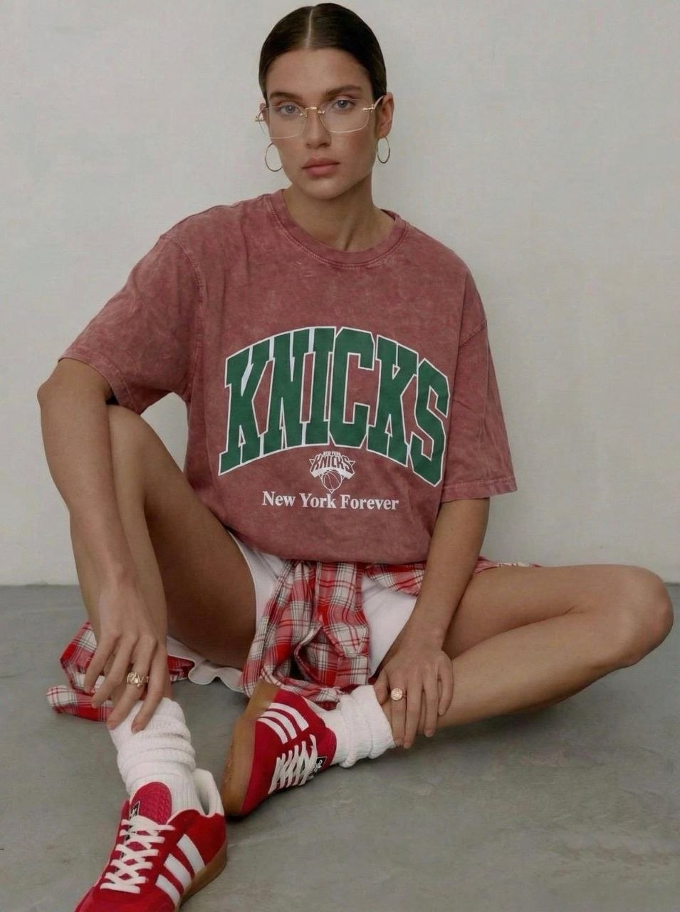 GÜL KURUSU KNICKS BASKILI TSHİRT