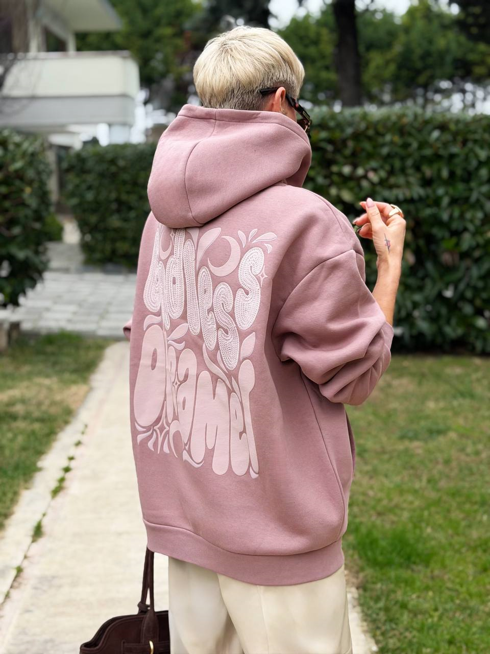 GÜL KURUSU SIRTI NAKIŞLI FORENA SWEATSHIRT