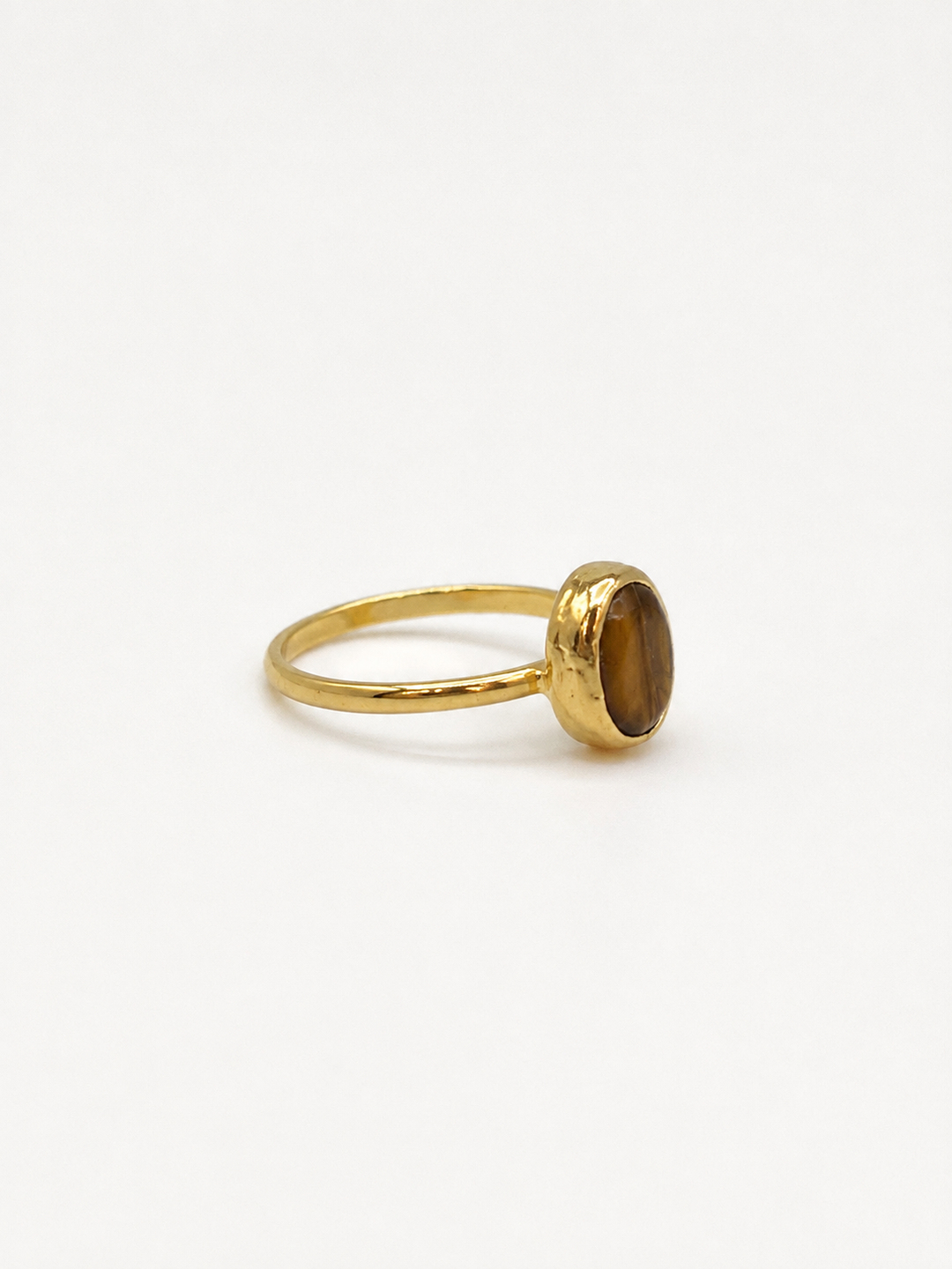 Kahve Oval Taşlı Gold Yüzük