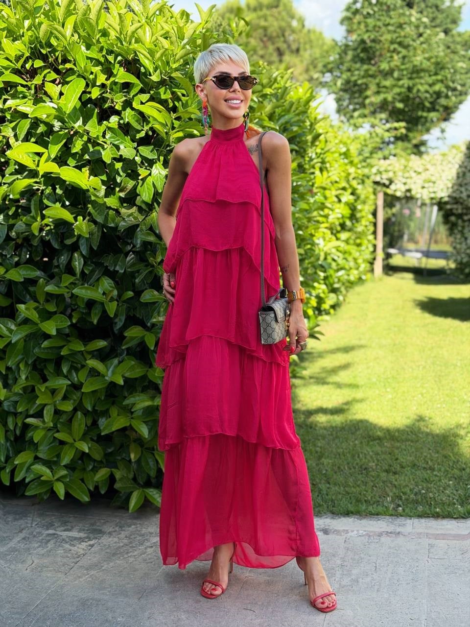 KIRMIZI MAGENTA ASKILI KAT KAT İPEK ELBİSE