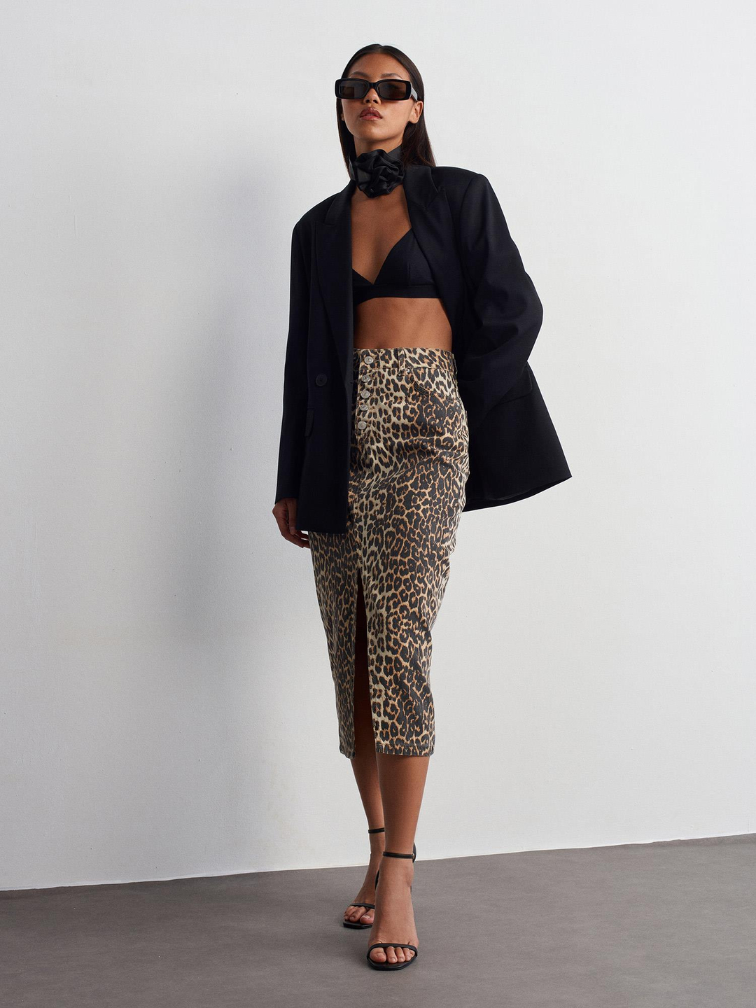 LEOPAR DESEN ÖNDEN YIRTMAÇLI ETEK