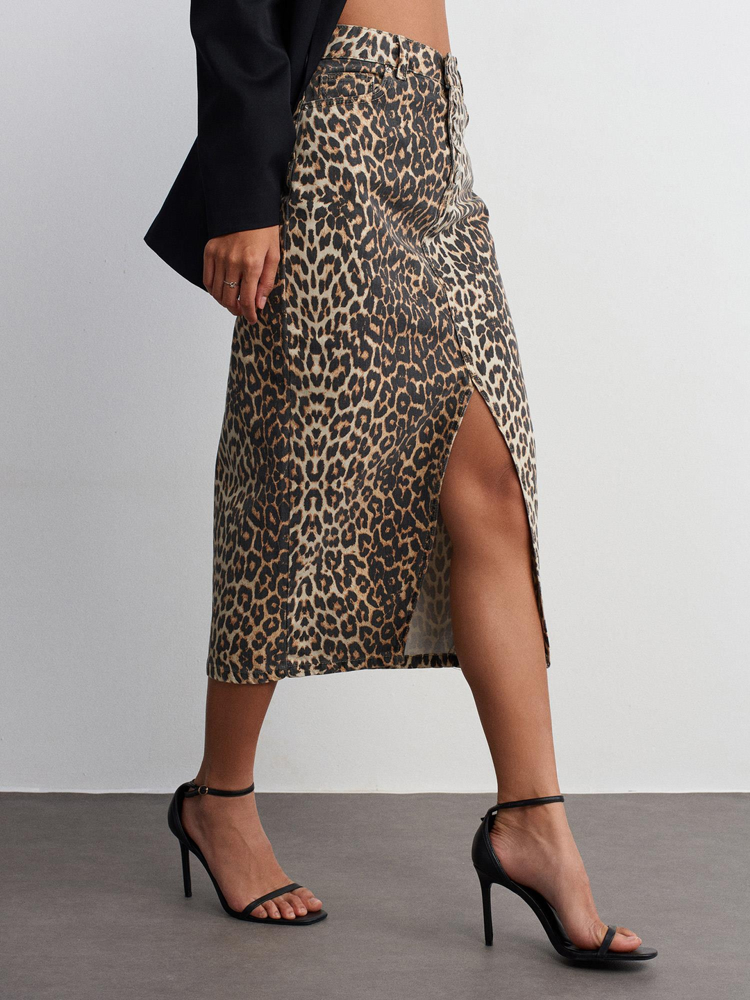 LEOPAR DESEN ÖNDEN YIRTMAÇLI ETEK