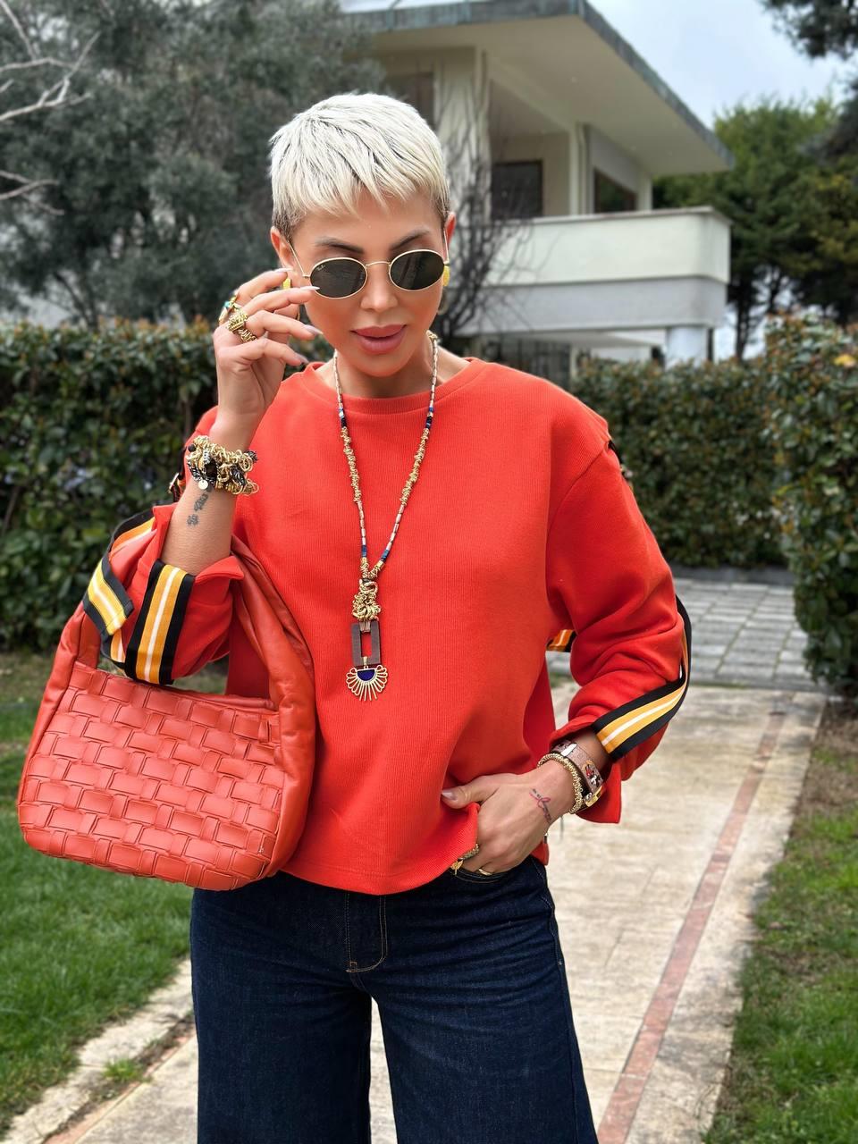 ORANJ KOLLARI APOLETLİ SELANİK SWEATSHİRT