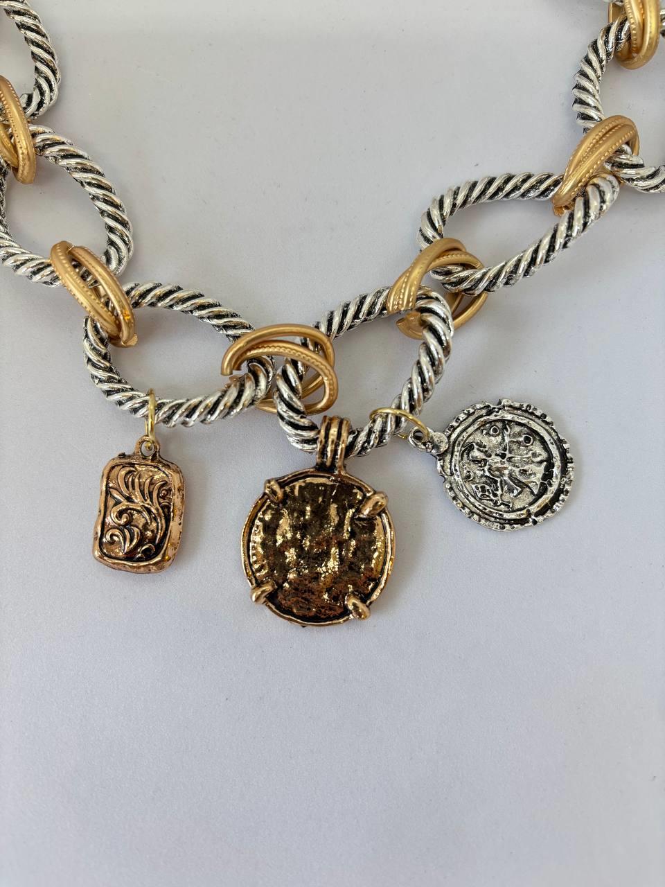 ROYAL RELİC KOLYE 