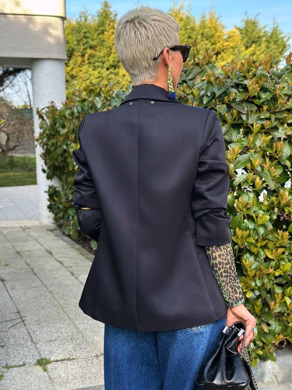 SİYAH İÇİ BASKILI KURDELE DETAY BLAZER CEKET