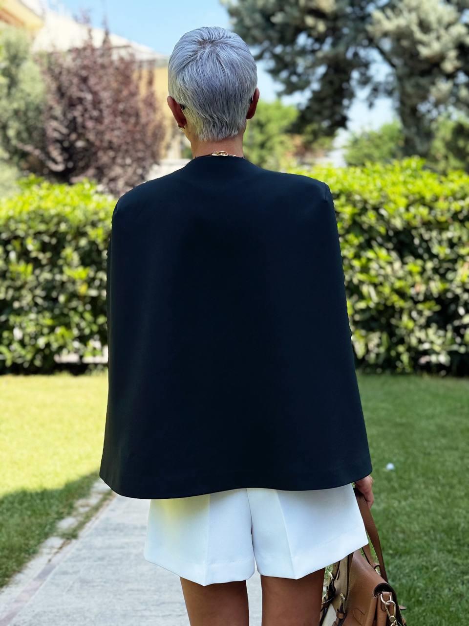 SİYAH PELERİN CEKET