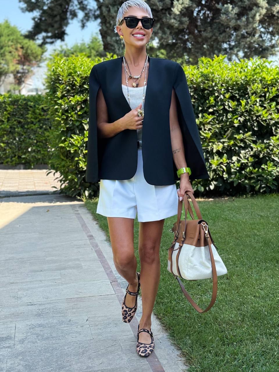 SİYAH PELERİN CEKET