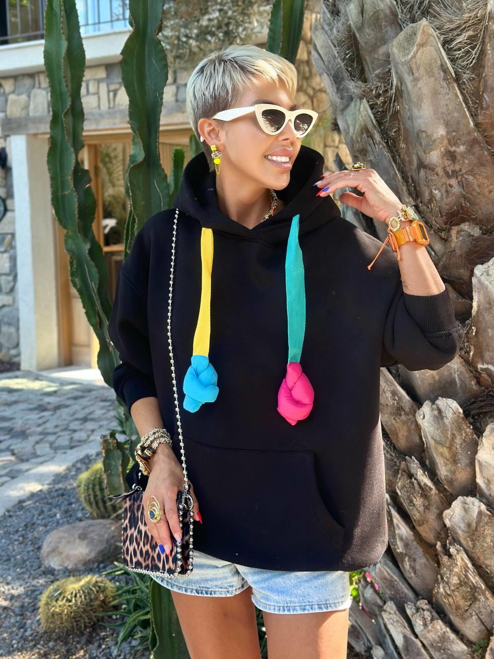 SİYAH S.STUDIO RENKLİ İPLİ HOODIE