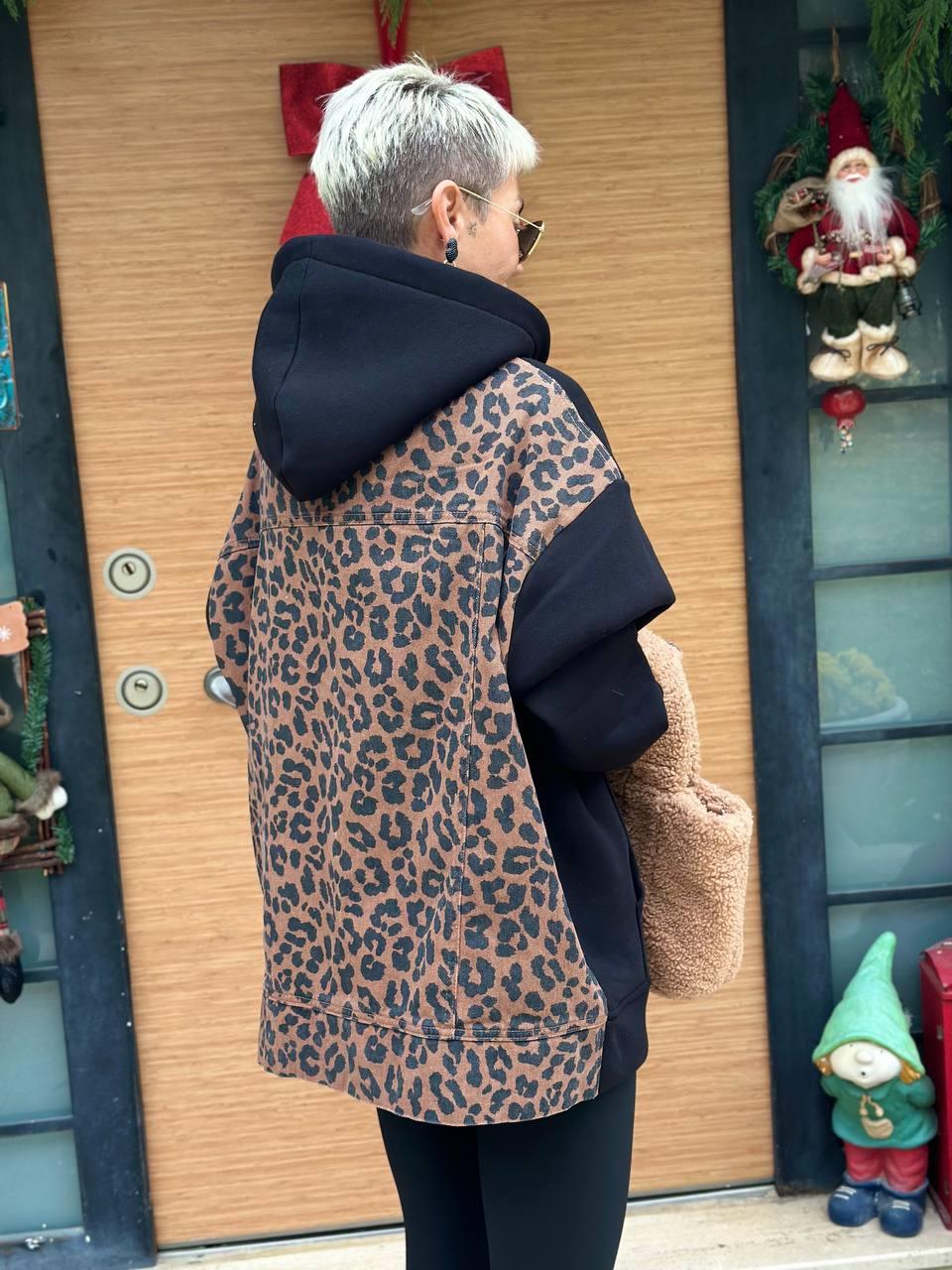 BLACK HOODIE WITH LEOPARD PANEL BACK