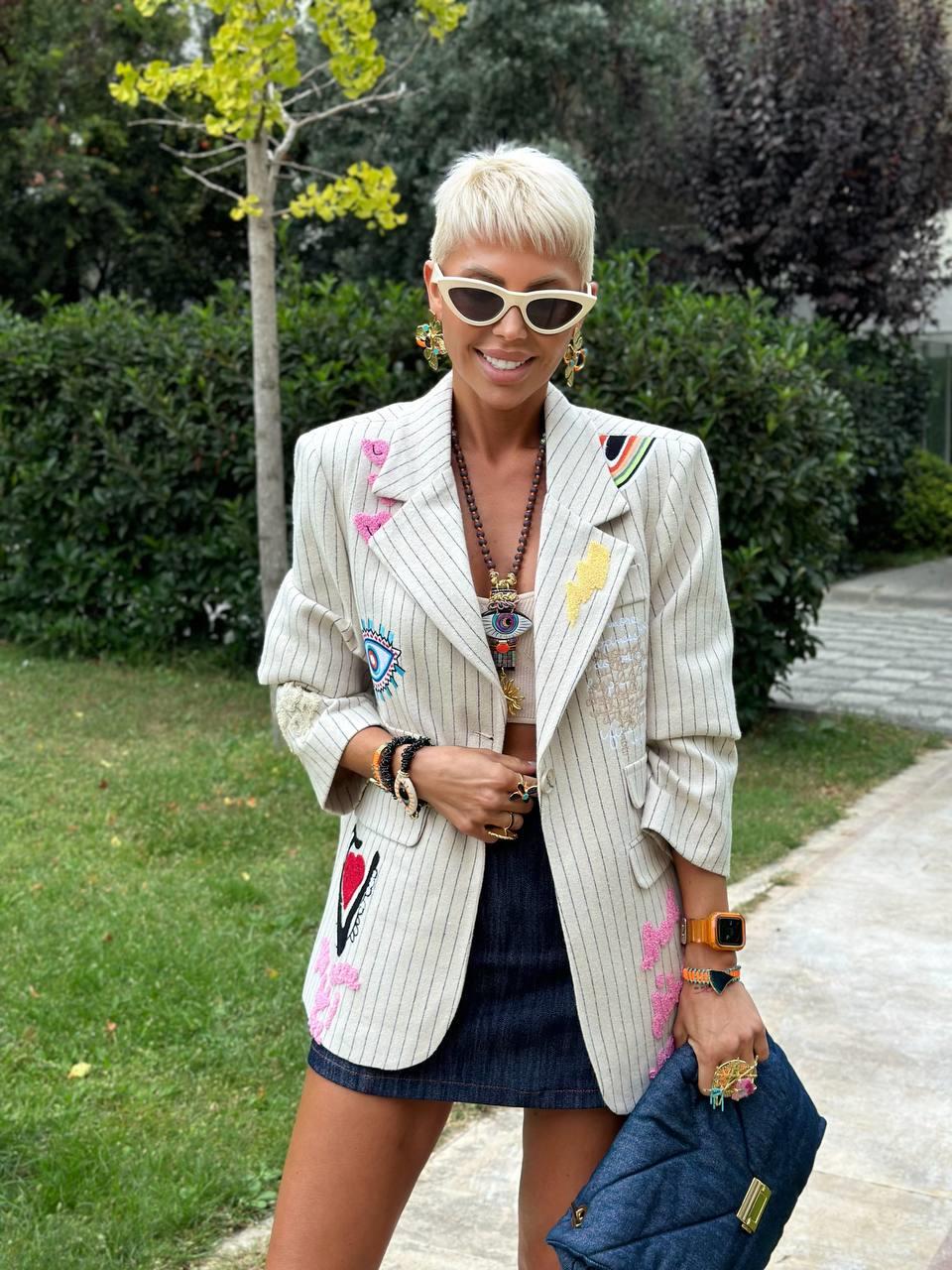TAŞ ÇİZGİLİ PUNCH NAKIŞLI BLAZER CEKET