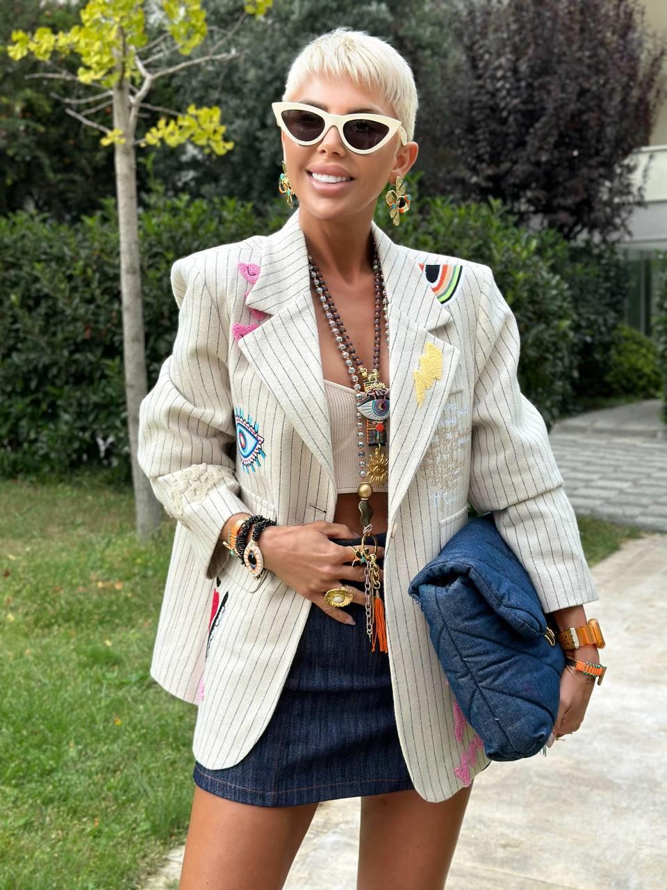 TAŞ ÇİZGİLİ PUNCH NAKIŞLI BLAZER CEKET