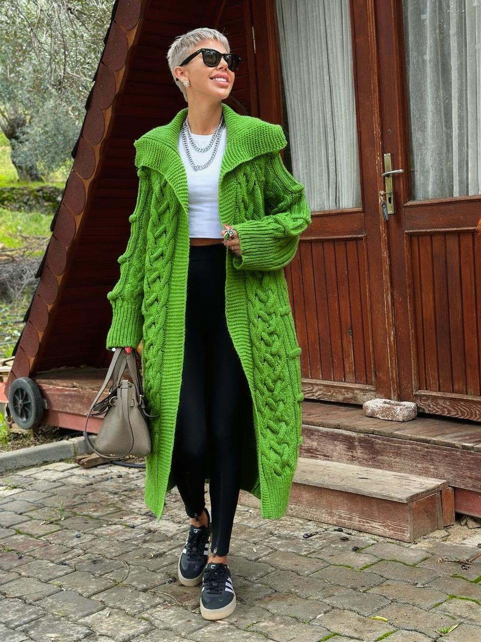 YEŞİL SAÇ ÖRGÜ MAXI TRİKO HIRKA 