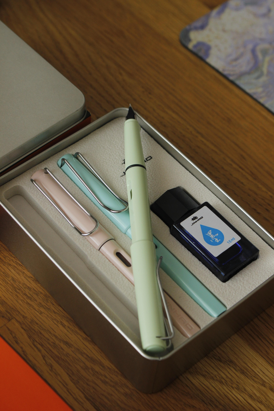 JinHao Pastel / Soft Renkler Dolma Kalem Seti Özel Kutu