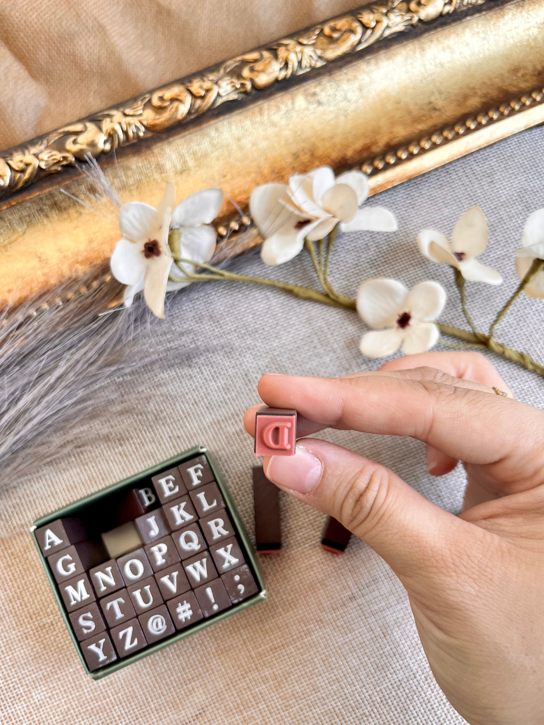 Nova Crafts 30lu  Klasik Tarz Alfabe Stamp / Mühür Seti  ( Mürekkep ve Pedi Ayrı satılmaktadır)