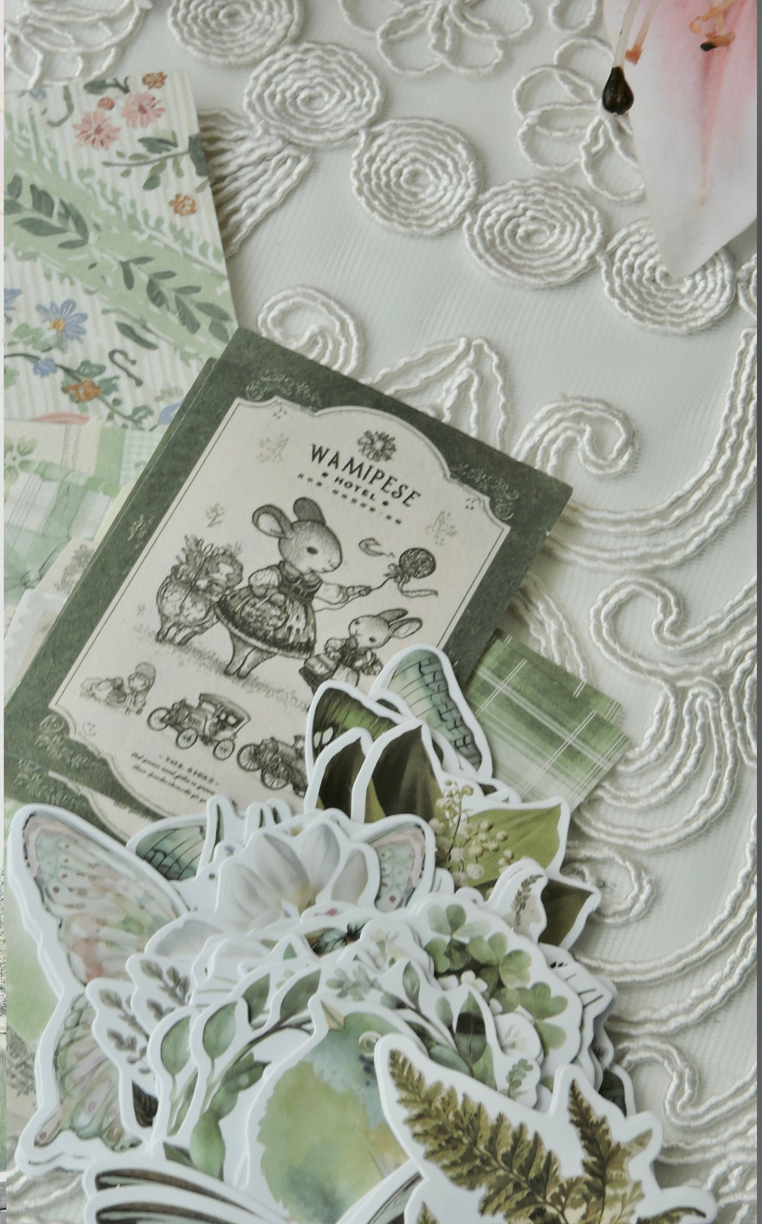 Nova Crafts Açık Yeşil Tonları Junk Journal Seti 100 parça  40 adet Sticker 60 Adet Kağıt)  Scrapbook / Bullet Journal için uygundur 