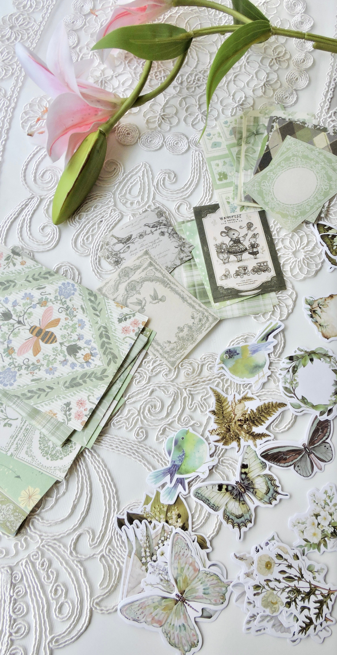 Nova Crafts Açık Yeşil Tonları Junk Journal Seti 100 parça  40 adet Sticker 60 Adet Kağıt)  Scrapbook / Bullet Journal için uygundur 