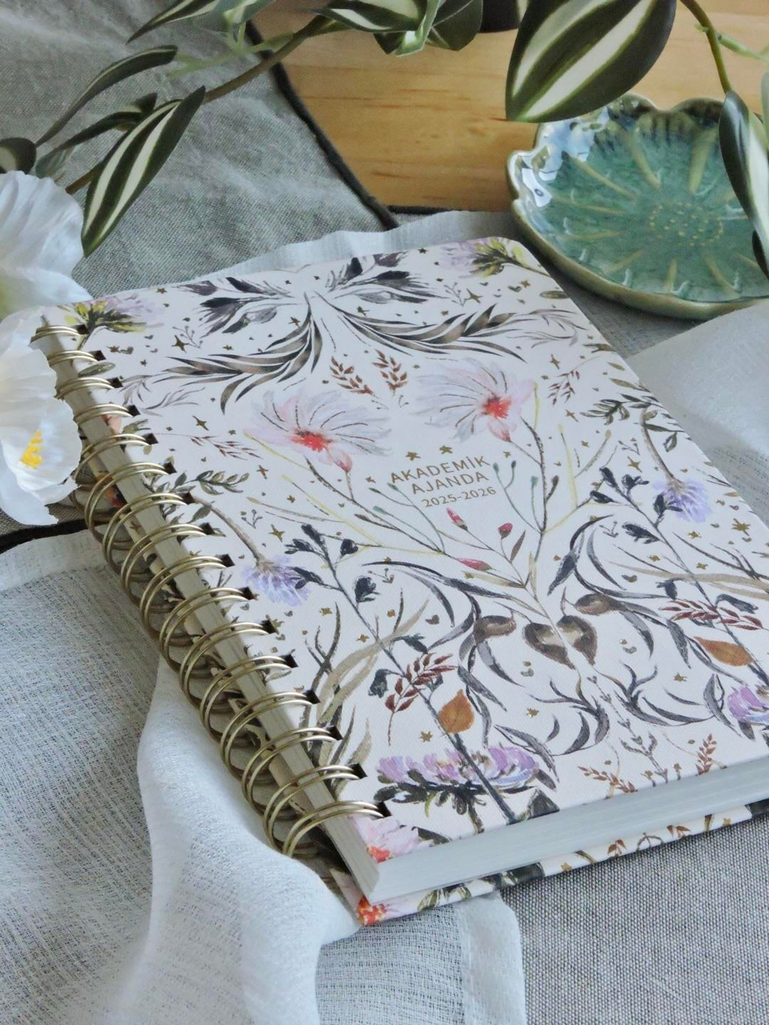 Nova Crafts Botanicals Akademik Ajanda  Süresiz Planlayıcı