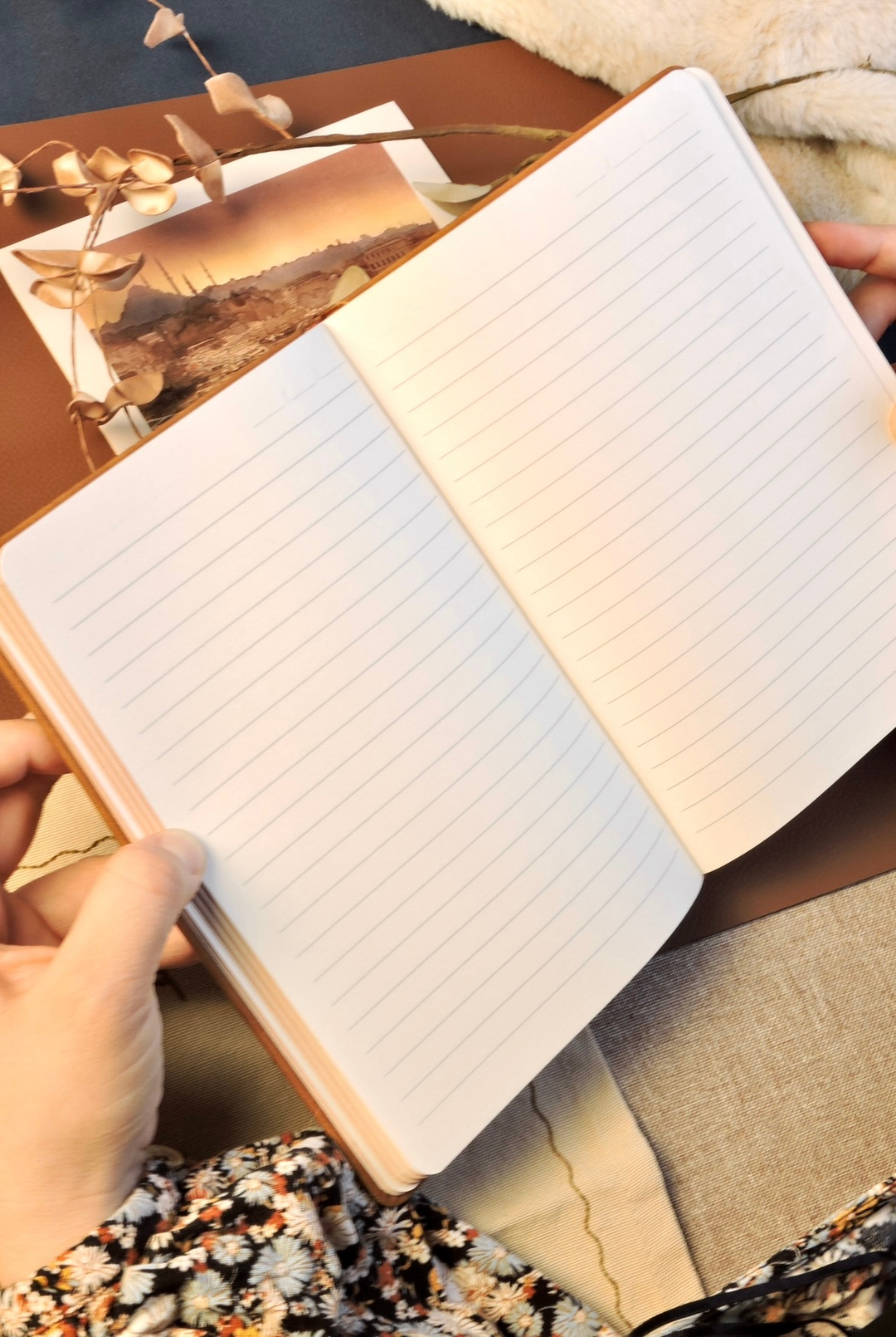 Nova Crafts Brown Bride Kahve Kabartmalı Ciltli Yaldızlı Defter