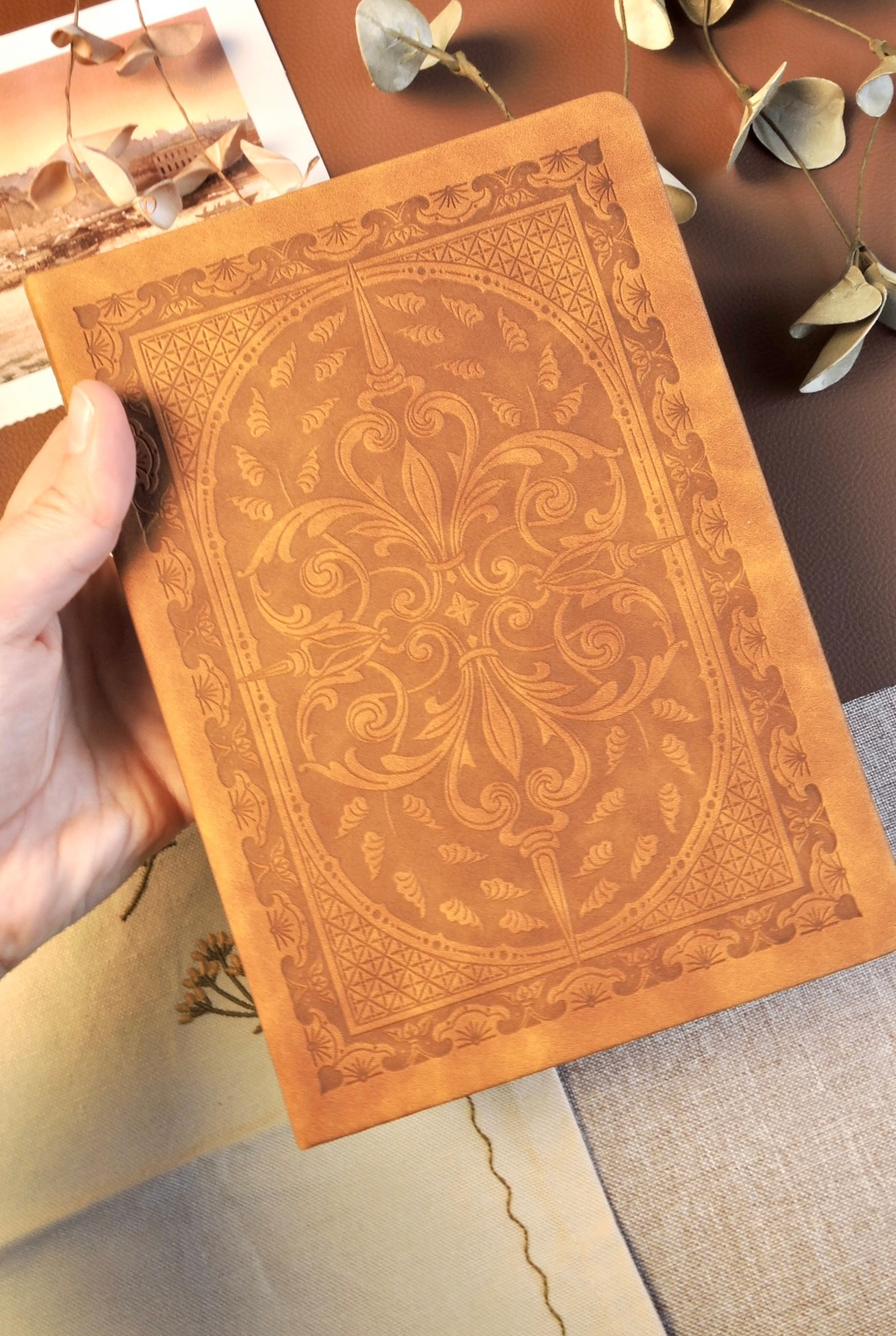 Nova Crafts Brown Bride Kahve Kabartmalı Ciltli Yaldızlı Defter