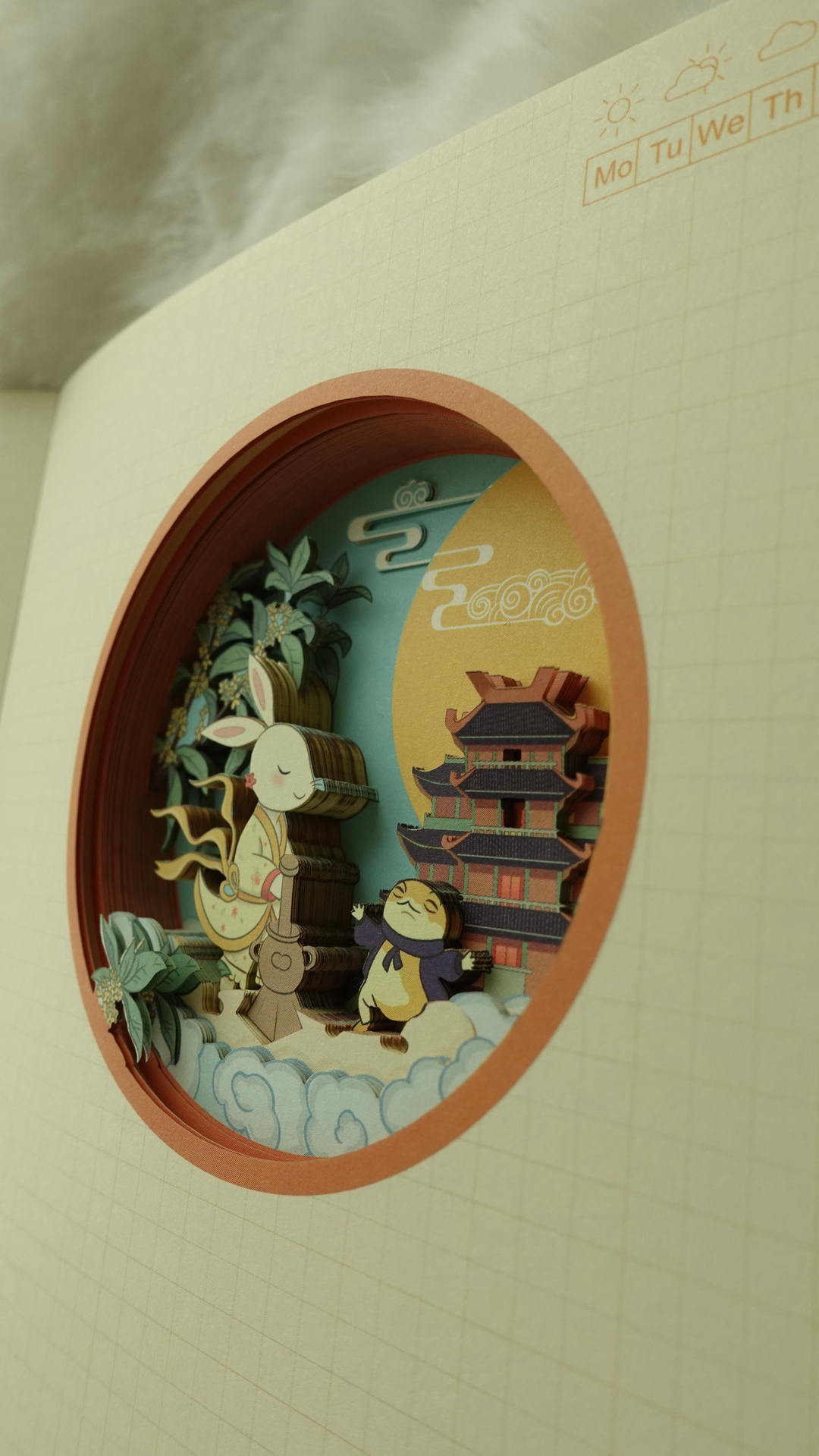 Nova Crafts Diorama 3D Katmanlı Defter Tatlı Uzak Doğu Tavşan ve Kaplumbağa Temalı Pembe Kareli Defter 80 Yaprak A5