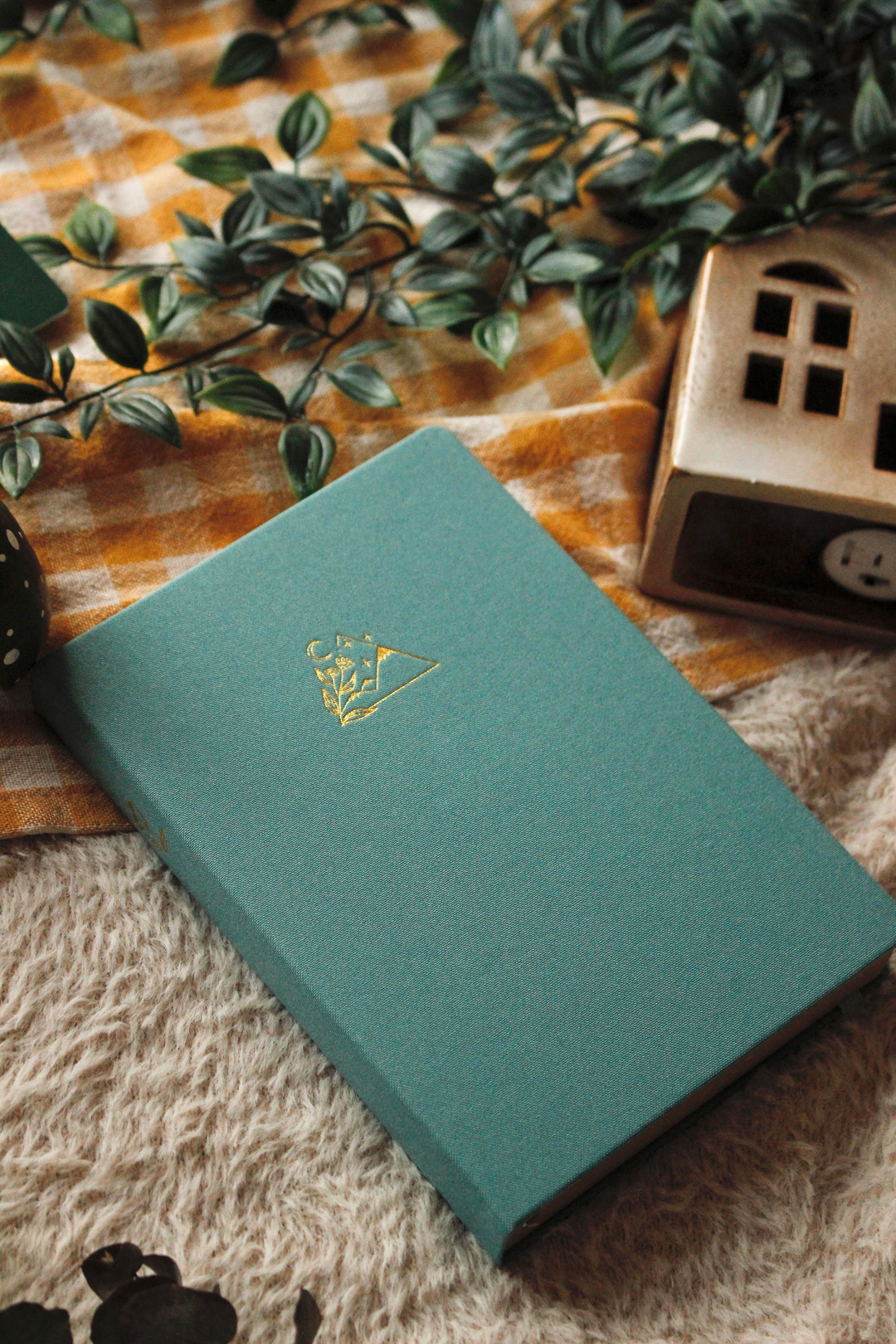 Nova Crafts Gizli Dağ Bahçesi Su yeşili Keten (Kanvas) Defter
