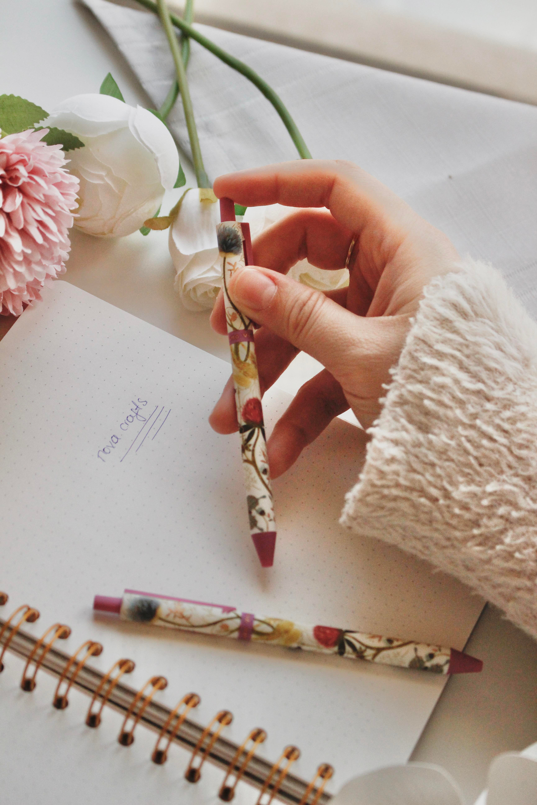 Nova Crafts Lila Botanik Tükenmez Kalem