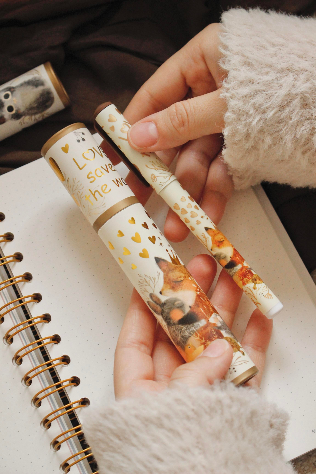 Nova Crafts Özel Kutulu Tilki Temalı Yaldızlı Bambi Tükenmez Kalem (Adet)