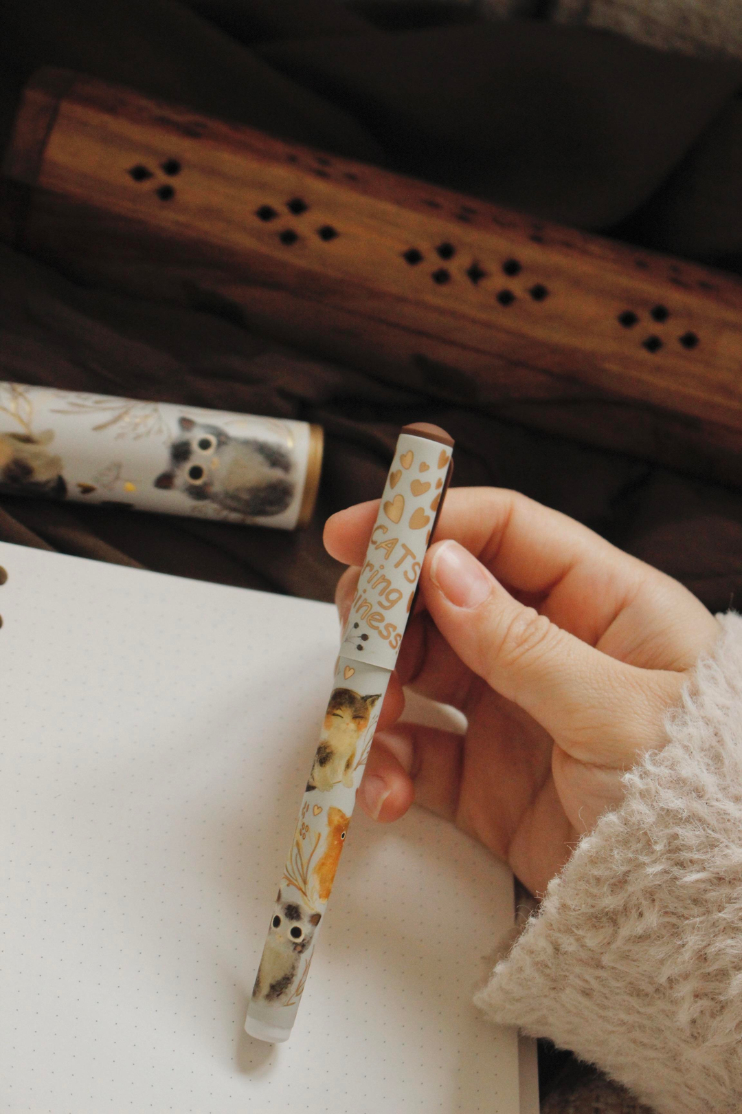 Nova Crafts Özel Kutulu Yaldızlı (iki minik kedili) Bambi Tükenmez Kalem