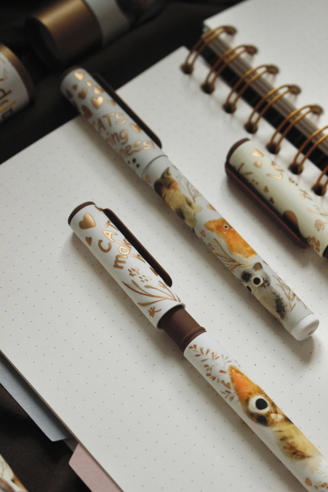 Nova Crafts Özel Kutulu Yaldızlı Kedi Temalı Bambi Tükenmez Kalem