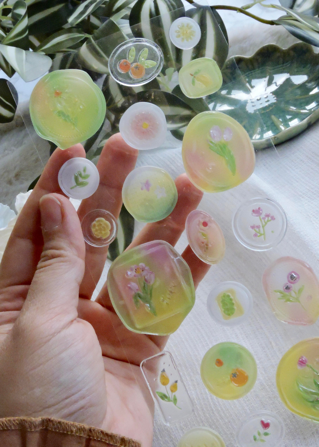 Nova Crafts Sarı Yeşil Tonlarında Mühür Stıcker 1 Sayfa (Karışık Gönderilir)