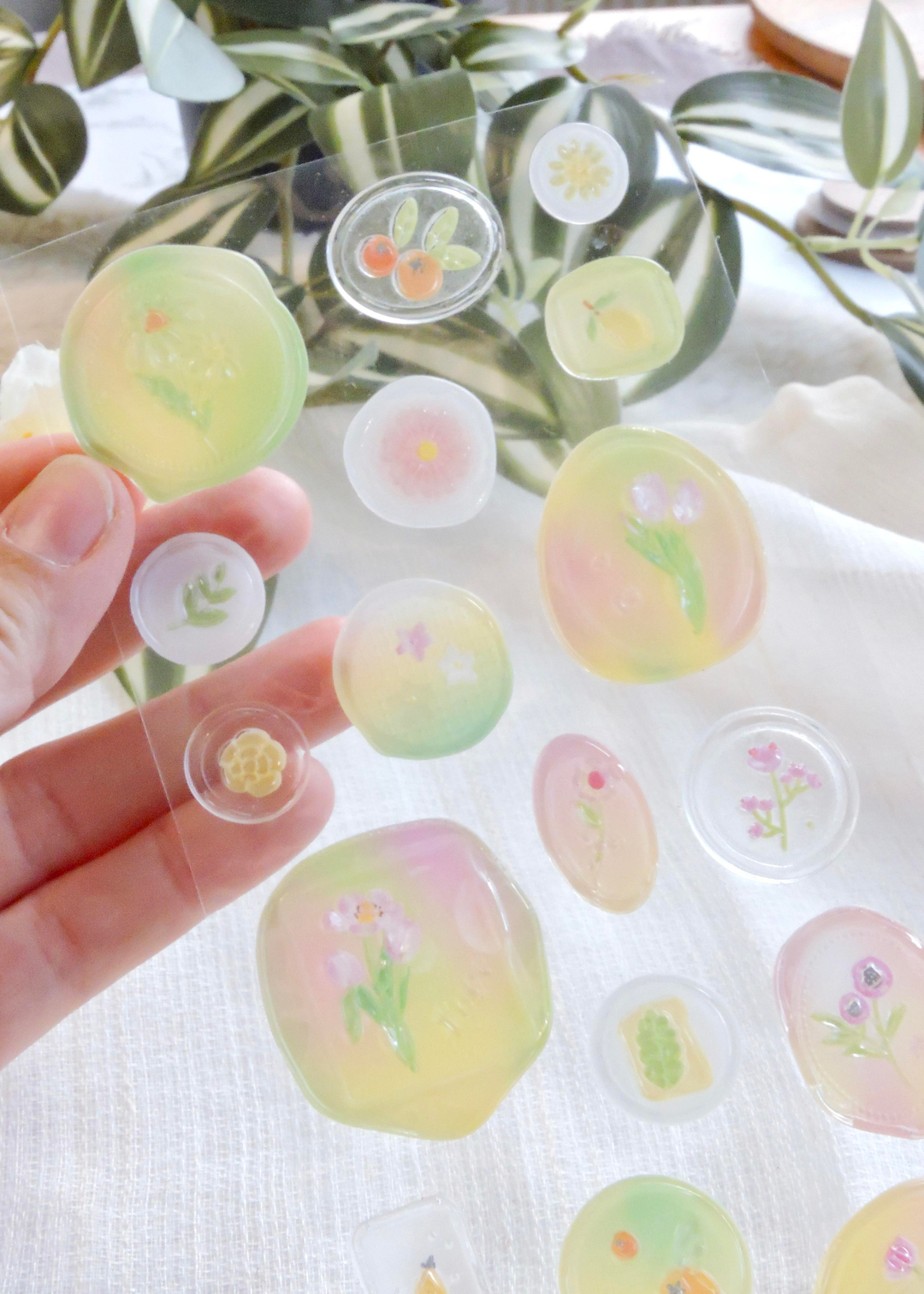 Nova Crafts Sarı Yeşil Tonlarında Mühür Stıcker 1 Sayfa (Karışık Gönderilir)