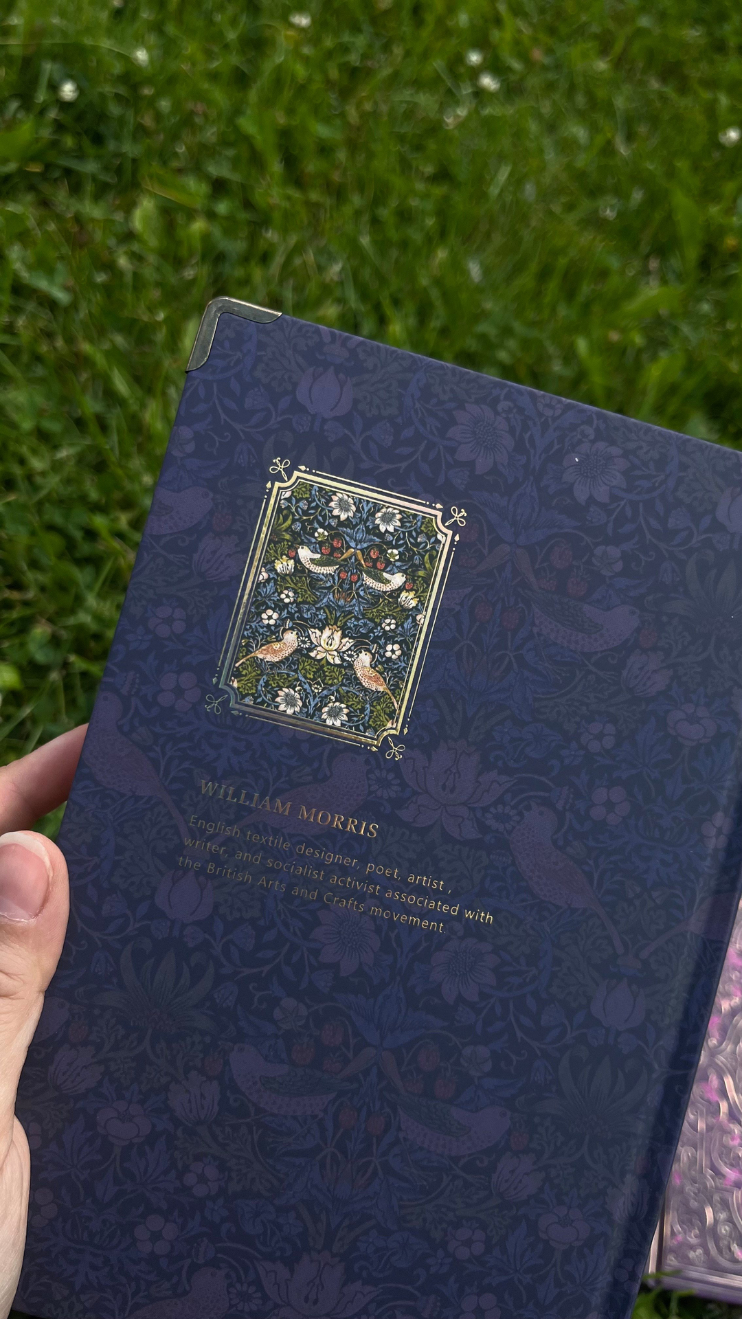 Nova Crafts Secret Garden Lacivert Otantiik Yaldızlı Kapağı/ Kraft Sayfalı Defter / Beyaz Sayfalı 365 Günlük / Journal / PlanlayıcıAjanada 