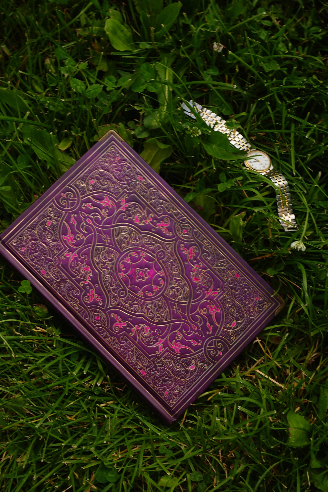 Nova Crafts Secret Garden Mor Otantik Kapağı Yaldızlı/Kenarı Yaldızlı / Beyaz Sayfalı 365 Günlük / Journal / PlanlayıcıAjanada 