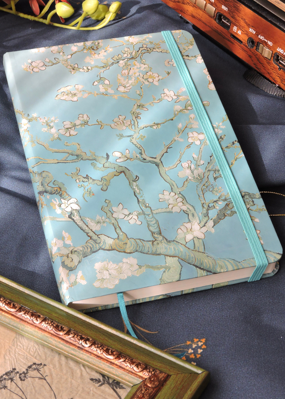 Nova Crafts Van Gogh Koleksiyonu Çizgili Defter Badem Ağacı A5  Yaldızlı ve Çizilmez Kapak