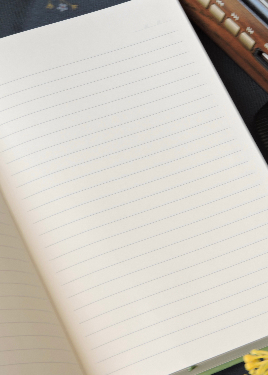 Nova Crafts Van Gogh Koleksiyonu Çizgili Defter Badem Ağacı A5  Yaldızlı ve Çizilmez Kapak