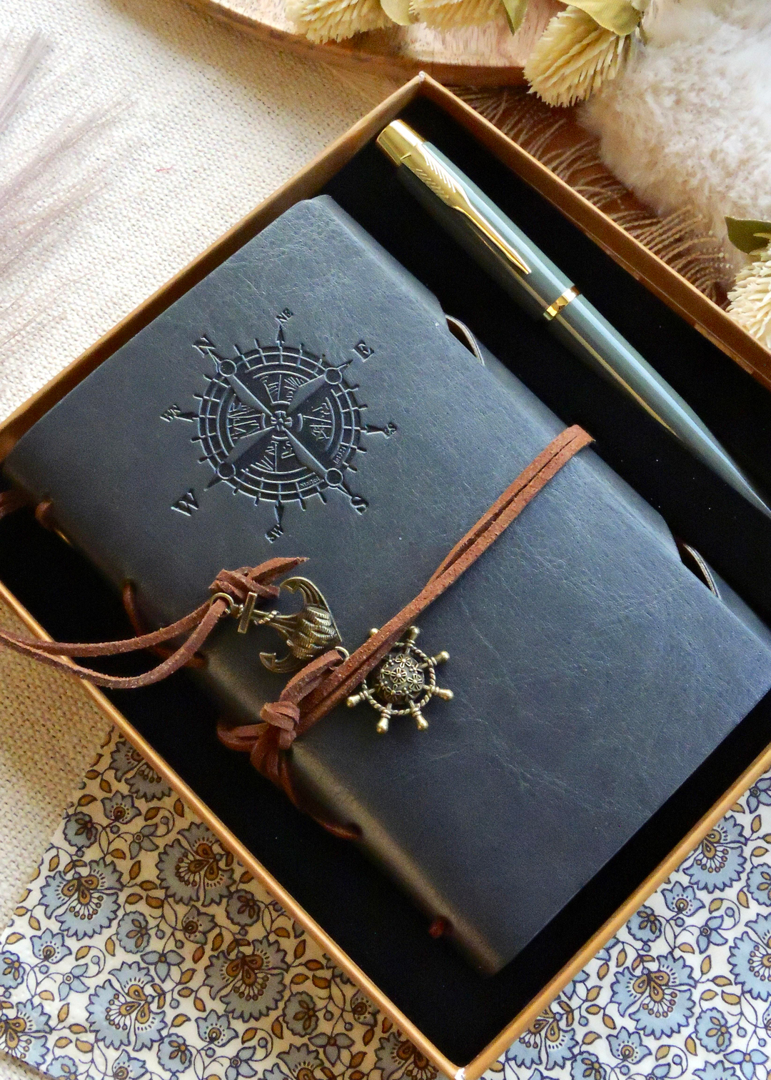 Nova Crafts Vintage Pusulalı Gri Antrasit Deri Defter Kalem Seti - Özel Kutulu A6 Boyutlu Hediyelik (Özelleştirilebilir)