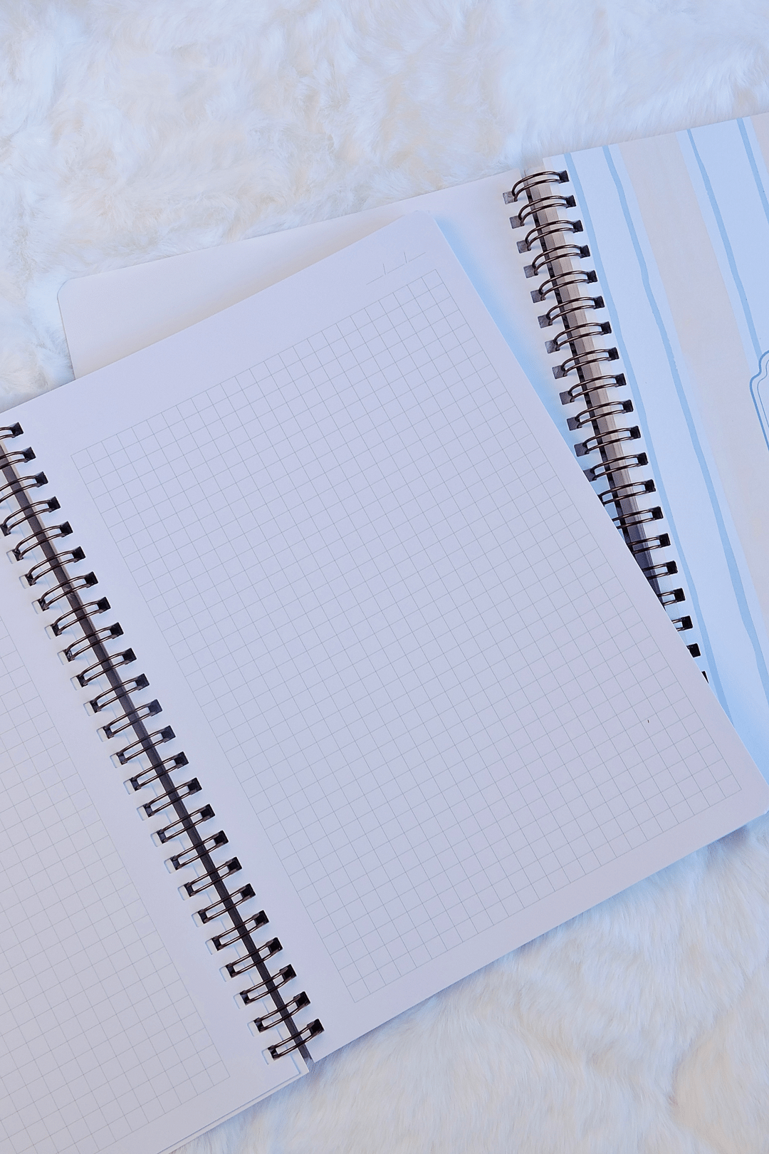 Nova Crafts Yaldızlı Spiralli Mavi Kareli Defter