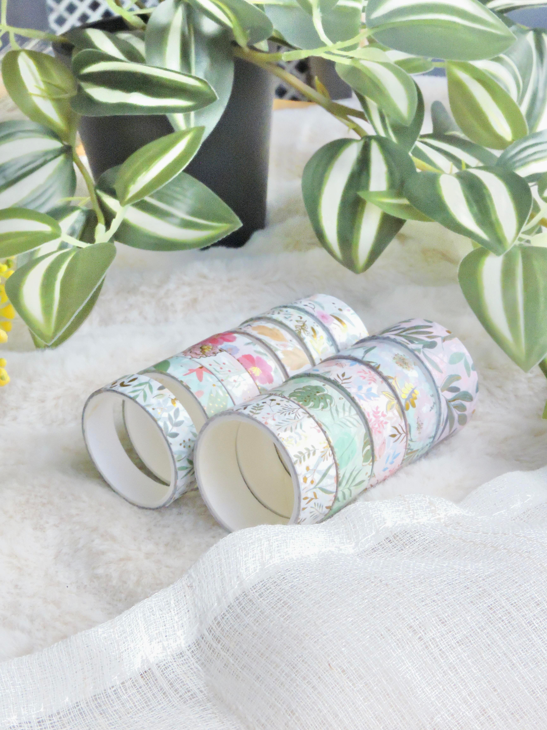 Nova Crafts Yeşil Kutu Çiçekler Temalı Yaldızlı Washitape Seti ( 12 Adet Washitape )