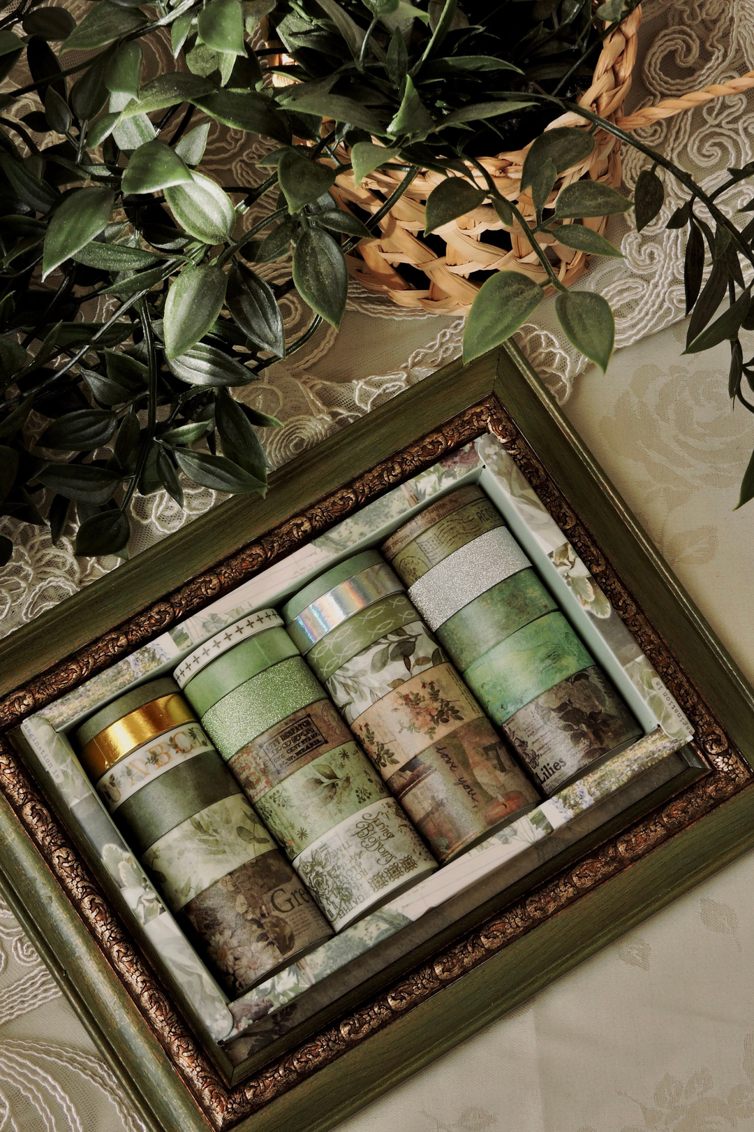 Nova Crafts Yeşil Secret Garden Series Tablolar 24 lü Washitape Seti ( Bullet Journal için uygundur.)